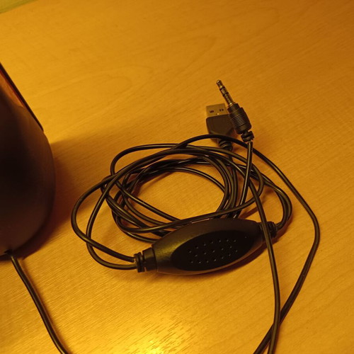 i-JMB speakers like new with volume control, USB and AUX