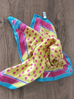 Silk scarf colorful with hearts from the show Parea me tin Fenia new