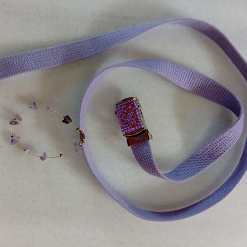 Fabric belt lilac with matching bracelet gift like new