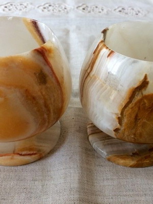 Vintage onyx glasses set of 2
