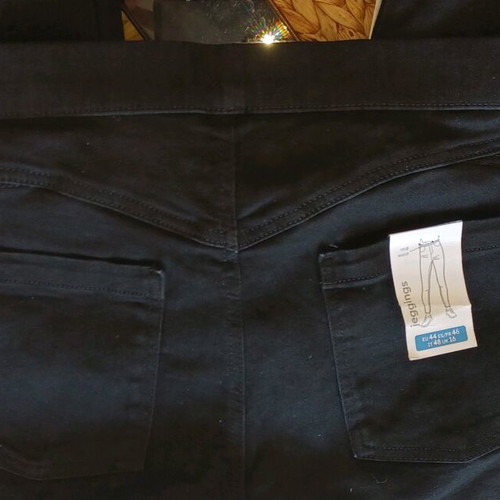Μαύρο jeggings mid waist EU 44 καινούργιο, άνετο και ελαστικό