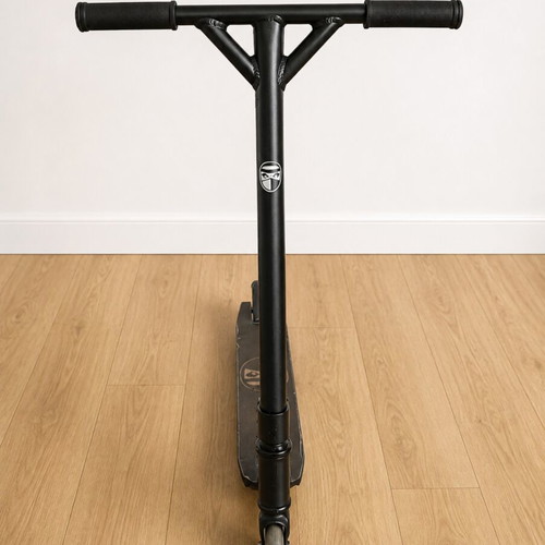 Freestyle stunt scooter, black