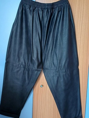 Unalome faux leather pants new, size 1, black