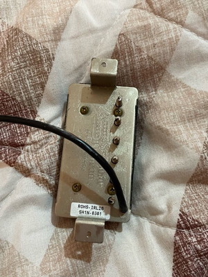 Seymour Duncan 59 SH1N used with 5-pin cable without screws