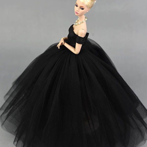Wedding dress doll outfit black with veil new