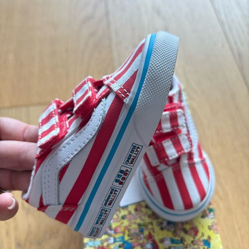 Vans Old School canvas shoes No 19 new