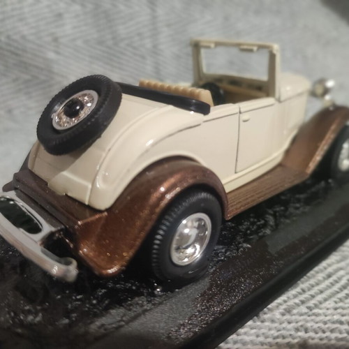 Ford Model A Roadster 1931 metal miniature used
