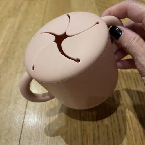 Mushie Silicone Snack Cup new