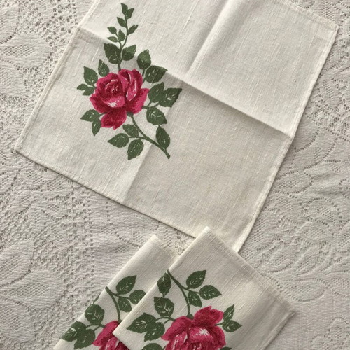 Set of 8 beige kitchen glass towels with roses new