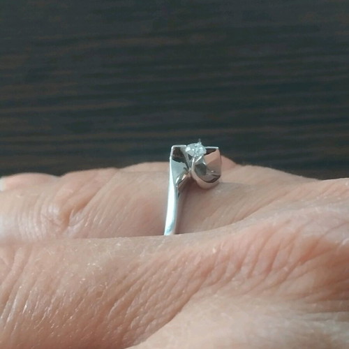 Solitaire ring white gold 18K new with 0.14ct brilliant diamond
