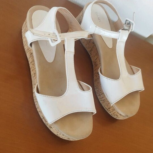 White platform sandals used, size 40, 5cm heel