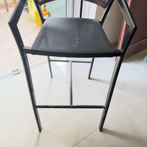Bar stools with backrest set of 3 like new