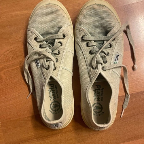 Eco-friendly canvas shoes like new, pastel color size 39