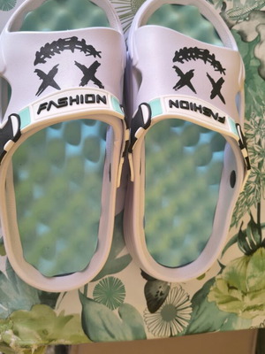 Memory Foam Slippers New, Comfortable Sandal Style