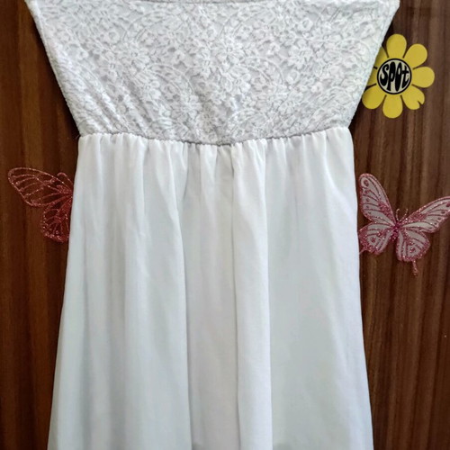 White mini dress small/medium like new with lace bust