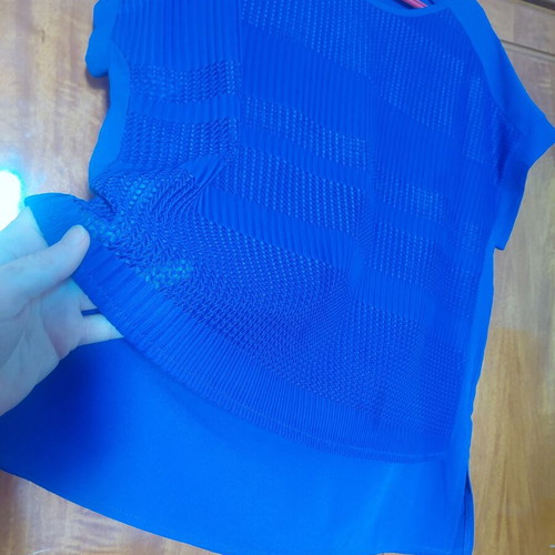 Blouse Violeta by Mango blue size S like new