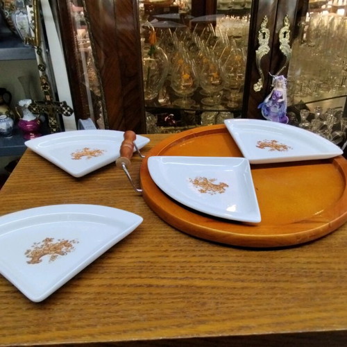 Wooden serving platter for nuts new with 4 removable bases