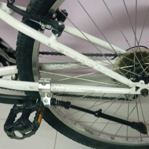 Mountain bike 26 inch blue like new, men's with gears and suspension