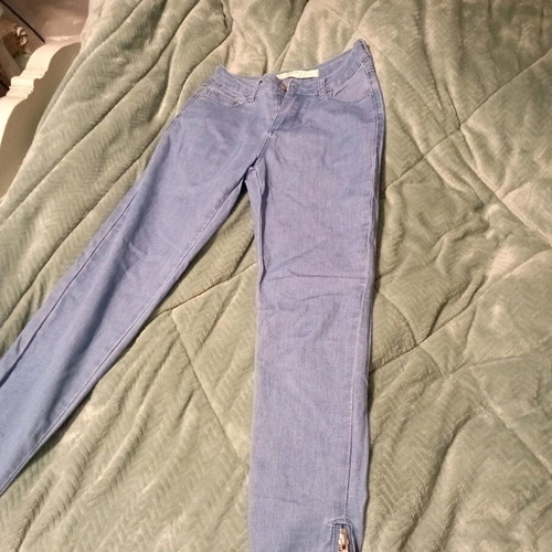 High-waisted blue elastic jeans like new, size S