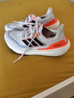 Adidas Unisex Sneakers like new, multicolor, size 37