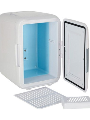Mini Portable Fridge 4L New With Cooling And Heating