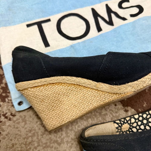 Toms platform shoes used, size 37, black and beige