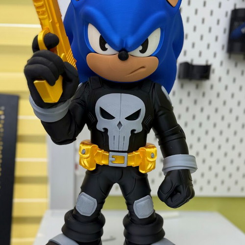 Punisher Sonic figure new, 22 cm height