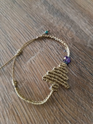 Macrame bracelet gold new with handmade tree