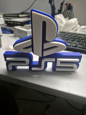 PS5 logo like new, 15.5x12 cm