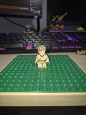 Lego Star Wars Kid Anakin Skywalker минифигура като ново
