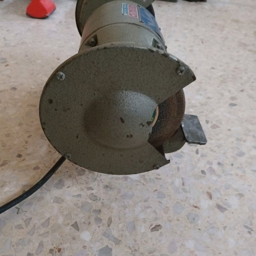 Heavy duty twin grinding and processing wheel used