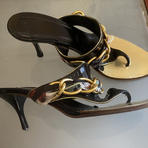 Rollini patent leather sandals with gold chain details, like new