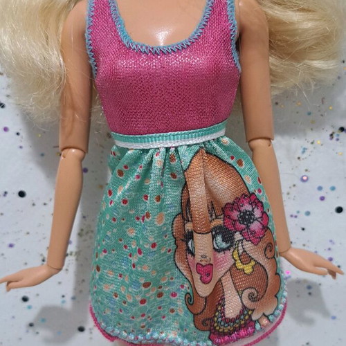 Barbie Fashionistas Cutie 2010 #T3324 used with flaws