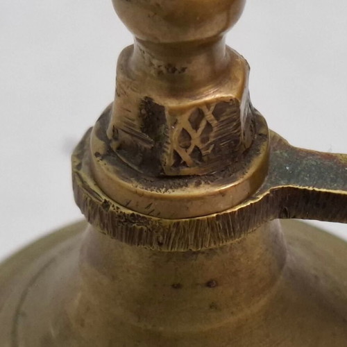 Bronze oil lamp vintage, like new, height 16 cm