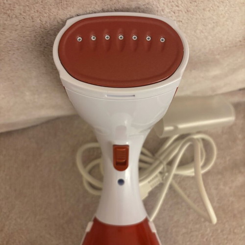 Vertical steam iron like new with all accessories