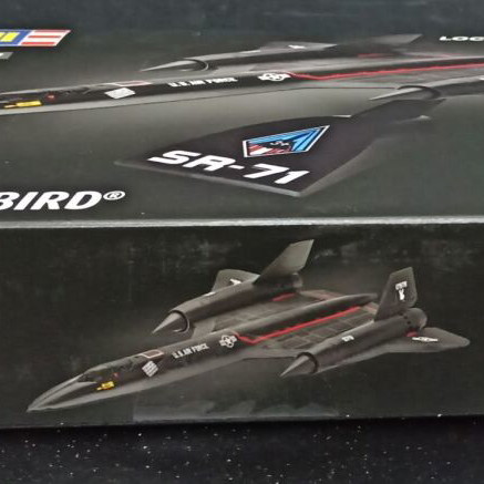 Revell SR-71 Blackbird model 1:110 new, Easy Click System