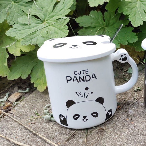 Panda Mug with Lid and Spoon new