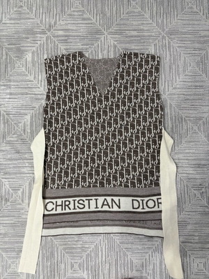 Christian Dior Oblique Pattern Knitted Vest like new, oversize, white and beige