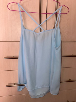 New Yorker Amisu top baby blue like new, size medium