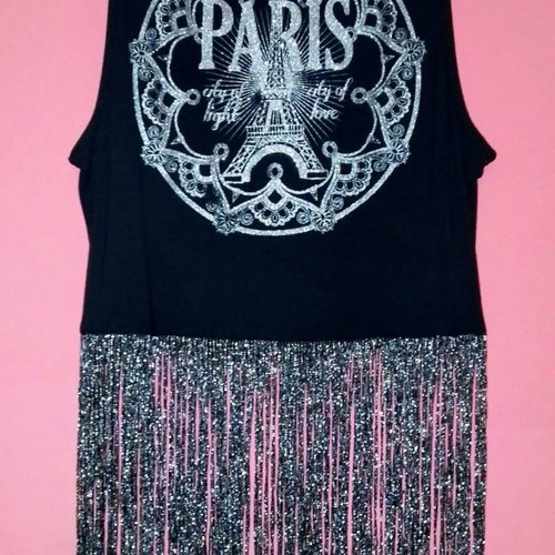Sleeveless top extra small black with silver fringes and print, new