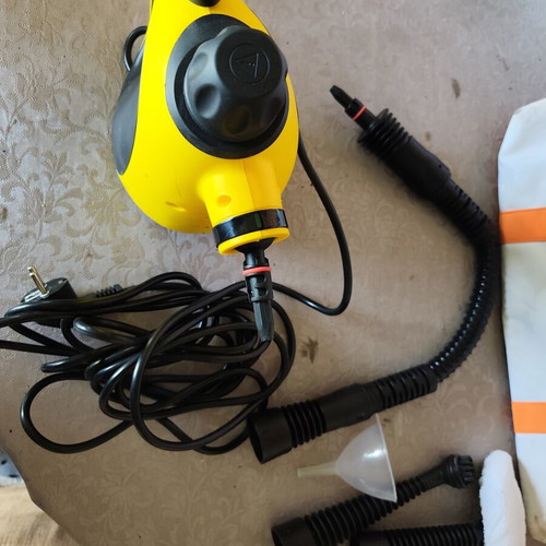 Steam Cleaner 1lt new, with accessories