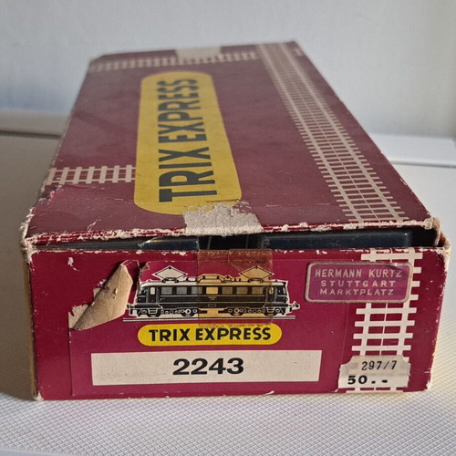 Vintage Trix Express 2243 DB E10 138 electric locomotive used in original box