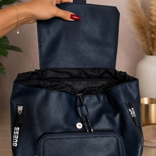 Guess backpack new, black