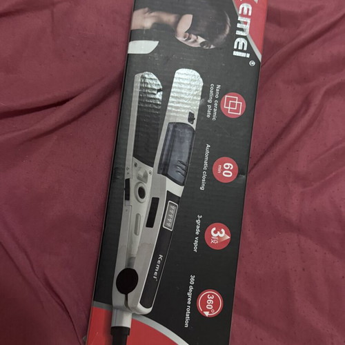Steam Hair Straightener like new