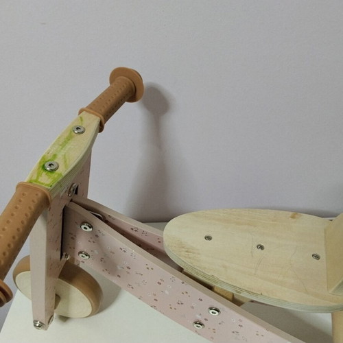 Little Dutch tricycle like new, pink wooden bike for 12+ months