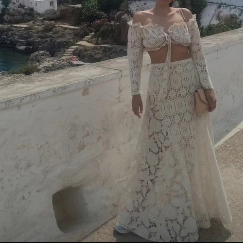 Nidodileda embroidered beige set like new