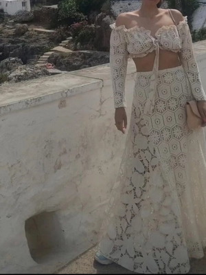 Nidodileda embroidered beige set like new