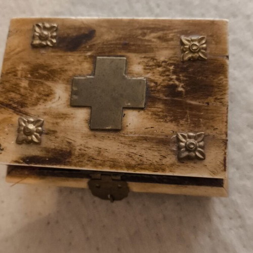 Bone Incense Holder handmade, like new, small
