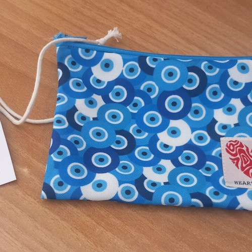 Wallet pouch new with zipper white and blue