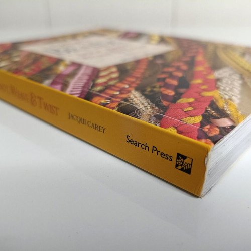 200 Braids to Loop, Knot, Weave & Twist by Jacqui Carey like new